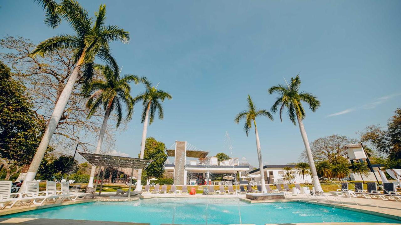 Arena De Santa Fe By Bernalo Hotels サンタ・フェ・デ・アンティオキア エクステリア 写真
