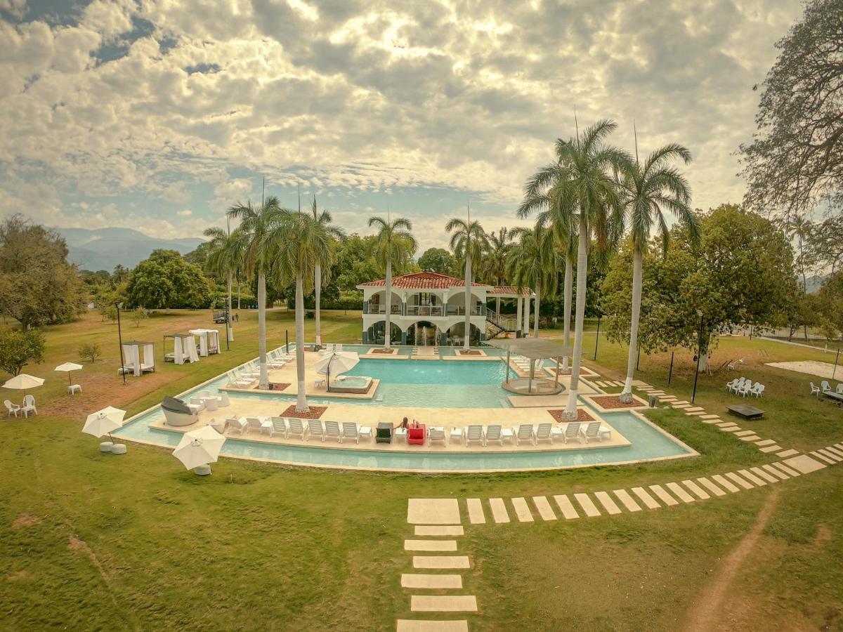 Arena De Santa Fe By Bernalo Hotels サンタ・フェ・デ・アンティオキア エクステリア 写真